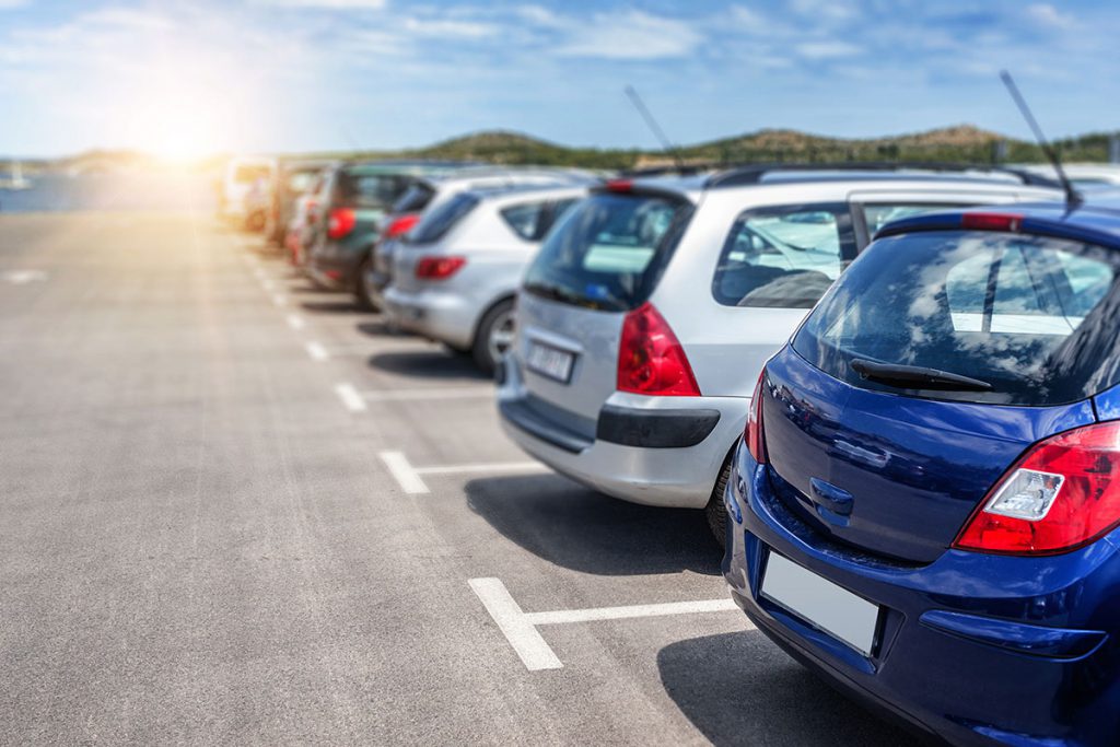 Cambio de placas automóvil USA