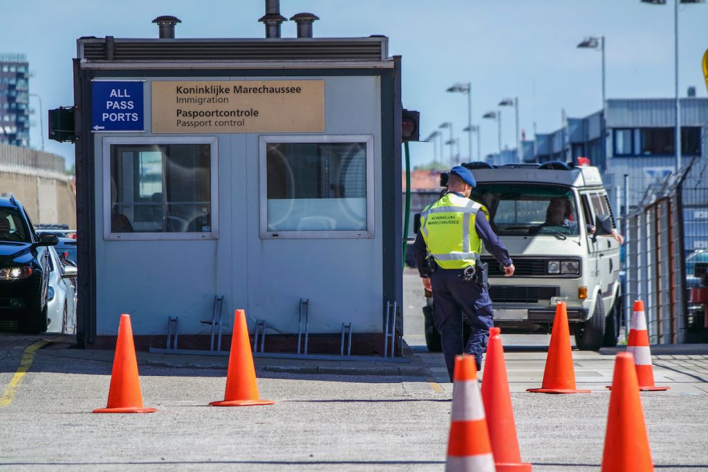 En el sitio del Departamento de Estado podrás verificar los artículos y objetos que no pueden pasar por la aduana.